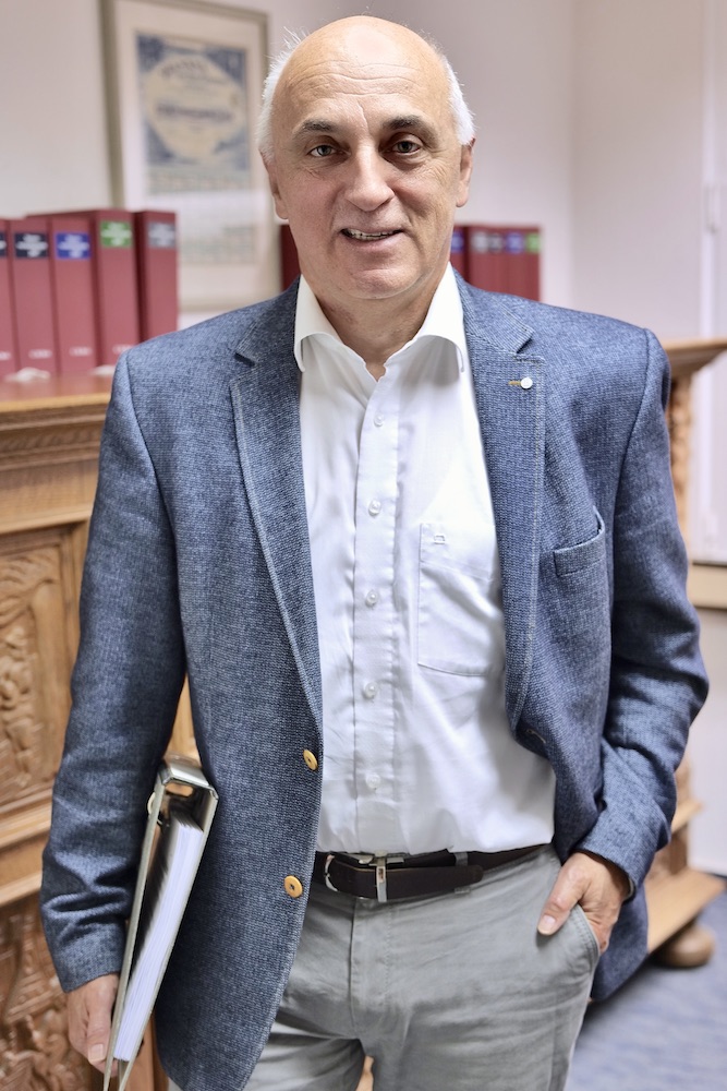 Wolfgang Arnold